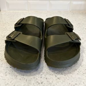 Birkenstock EVA Men's Size 11 Olive Green (Gently Worn)